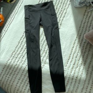 Black Lululemon leggings